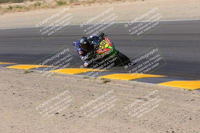 media/Oct-08-2022-SoCal Trackdays (Sat) [[1fc3beec89]]/Turn 7 Inside (145pm)/